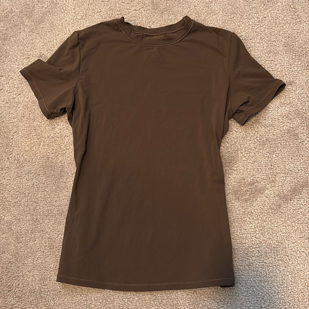 SKIMS Fits Everybody Tee